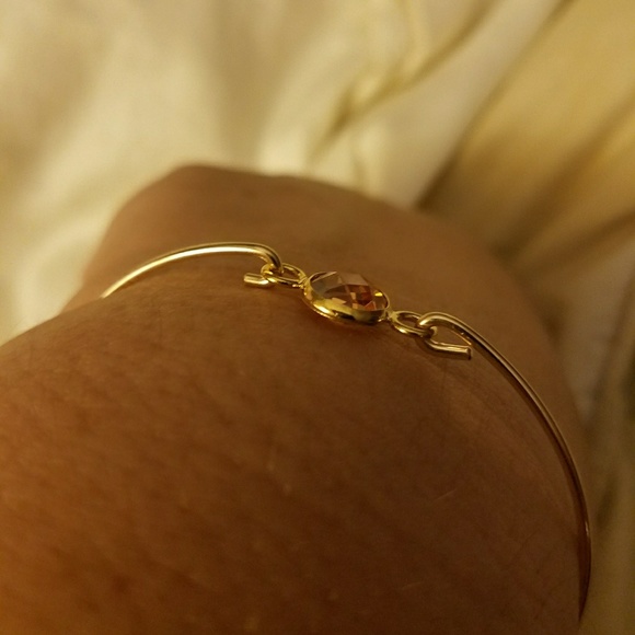 Gold Filled Bangle w/ CZ - Picture 4 of 8